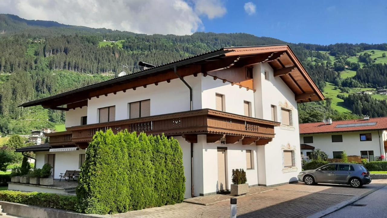 Haus Gruber Apartamento Zell am Ziller Exterior foto